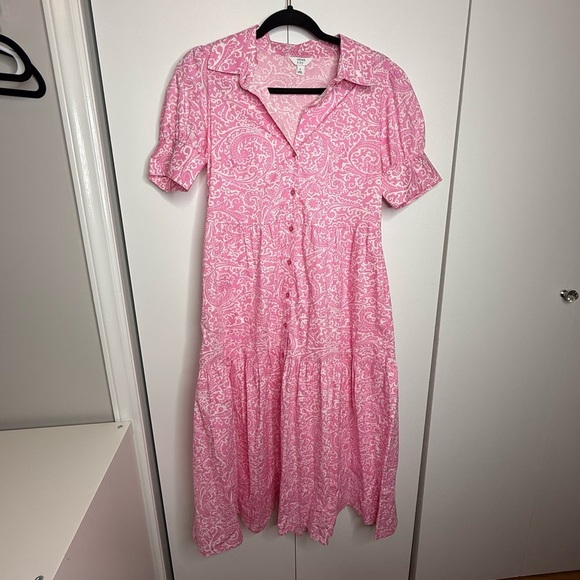 Crown & Ivy - Pink Paisley Button-Down Maxi dress - Small - Picture 1 of 10